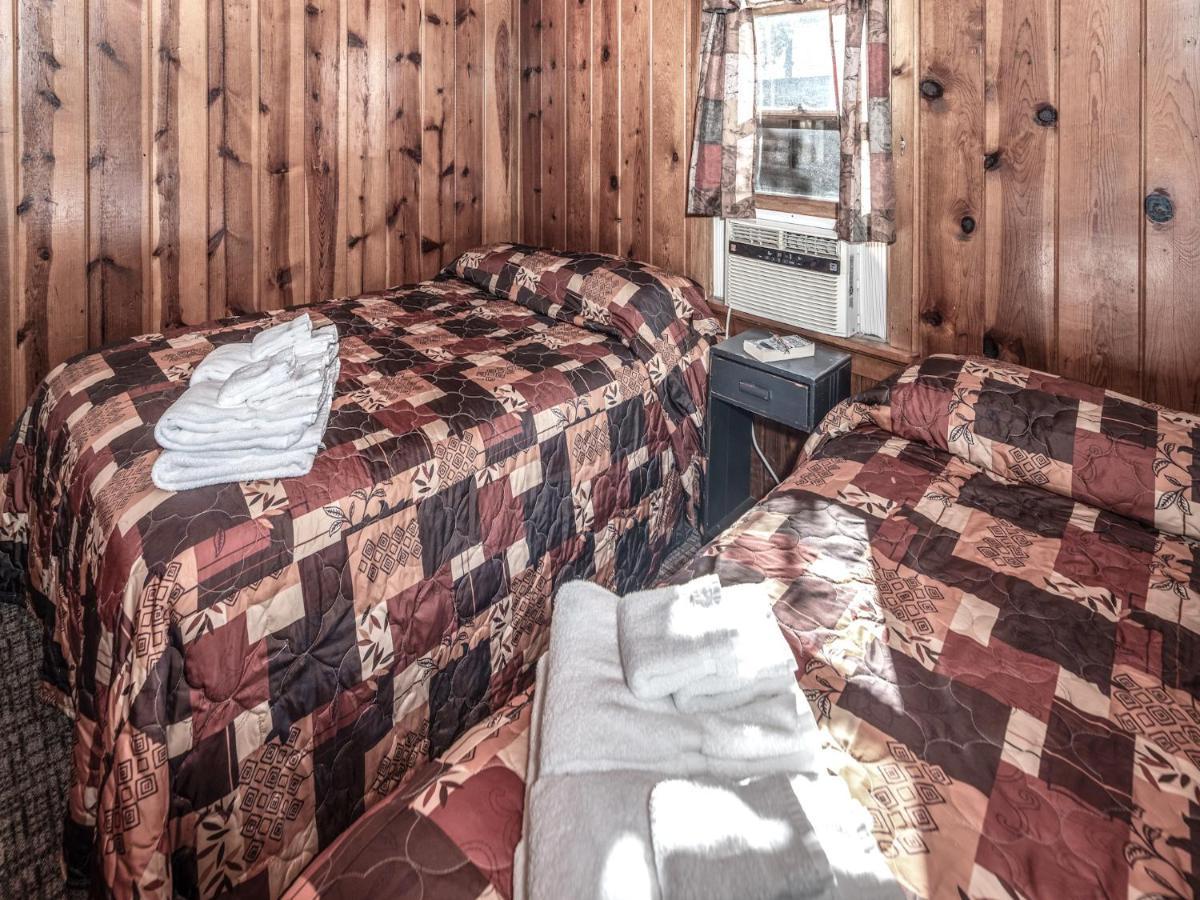 Destiny Cabin, 2 Bedrooms, Fireplace, Midtown, Sleeps 7 루이도소 외부 사진
