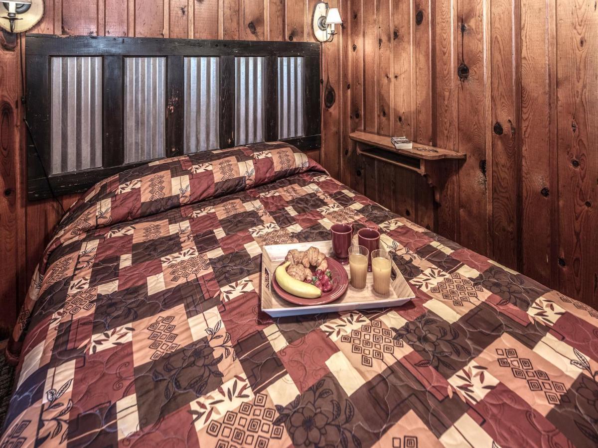 Destiny Cabin, 2 Bedrooms, Fireplace, Midtown, Sleeps 7 루이도소 외부 사진